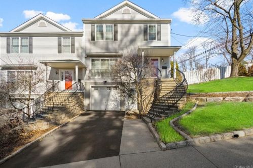 47 Washington Ave, Crotonville NY  10562-5520 exterior