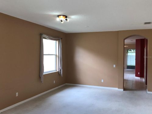 5318 Santa Ana Dr, Orlando, FL 32837-8708