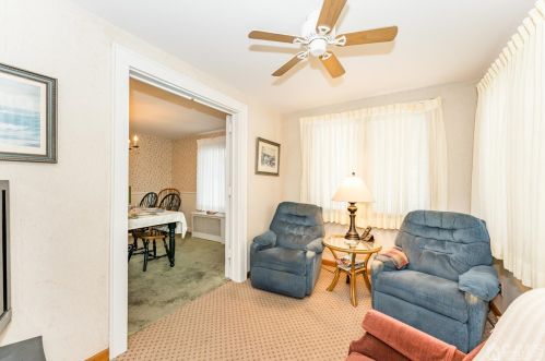 143 High St, Woodbridge NJ  07095-3047 exterior