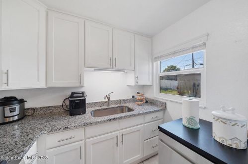 1105 Cleveland St, Titusville FL  32780-6397 exterior