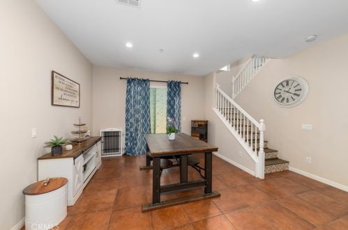 25989 Msn Rd, Loma Linda CA  92354-6506 exterior