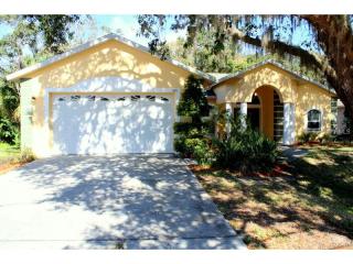 391 Dixie Hwy, Tarpon Springs, FL 34689-5775
