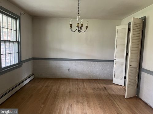 103 Meadowood Dr, Lansdale PA 19446-1610 exterior