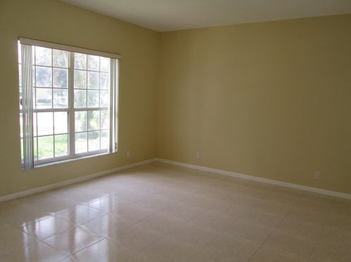 3879 Jonathans Way, Boynton Beach FL  33436-8524 exterior