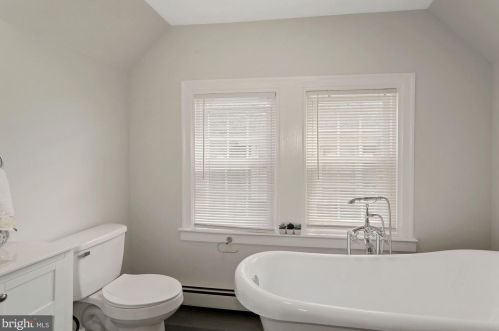 919 State St, Trenton NJ  08618-5327 exterior