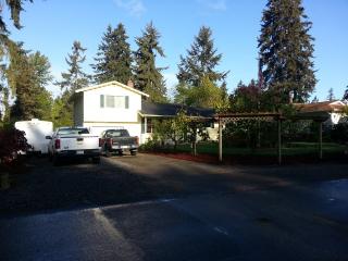 12722 108th Avenue Ct, Puyallup, WA 98374-2733