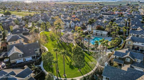 1632 Chianti Ln, Santa Maria CA  93458-6325 exterior