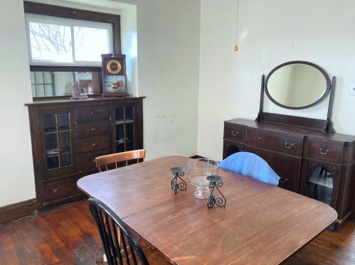 524 Moody Ave, New Castle PA  16105-2431 exterior