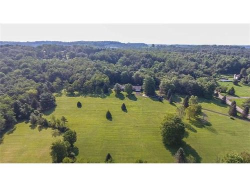 1906 Bigger Rd, Bulger, PA 15019-9788