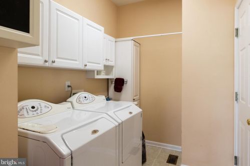 16 Livingston Ln, Lumberton Township NJ  08048-6210 exterior