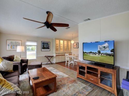 207 Cobia Ct, Sebastian FL  32976-2558 exterior