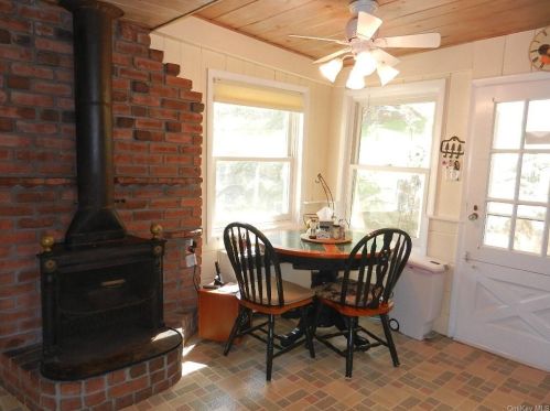 299 Rte 6n, Mahopac NY  10541-4623 exterior