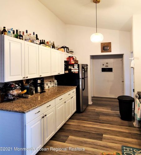 1009 Inland Rd, Lacey NJ  08731-5209 exterior