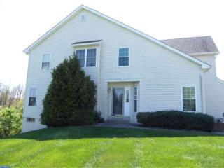 925 Bentley Ct, Chalfont, PA 18914-3762