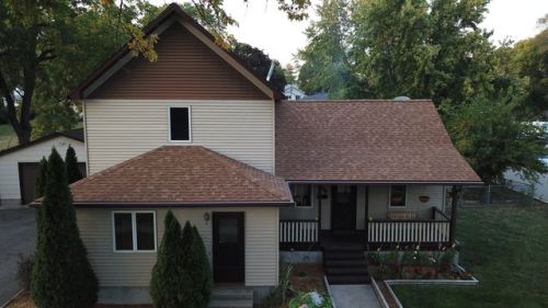 309 1st St, Zook Spur, IA 50156-1107