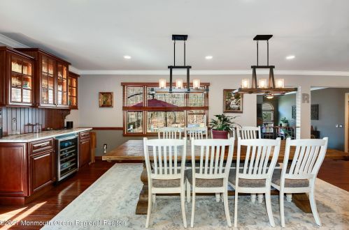 6 Cedar Ct, Jackson Twp NJ  08527-1161 exterior