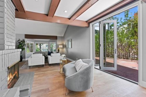 584 Andover Dr, Anaheim CA  92807-4606 exterior