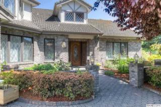 320 Snead Dr, Salem, OR 97303-7409