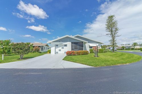 5374 Belleville Rd, West Palm Beach, FL 33417-1097