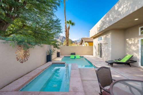 77895 Calle Colima, La Quinta CA  92253-5528 exterior