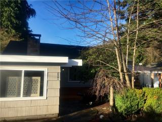 308 35th Ave, Olympia, WA 98506-2882