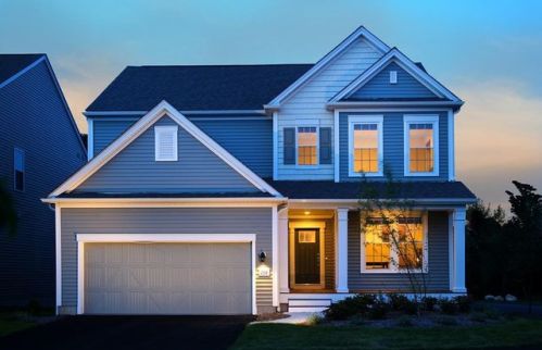 210 Stonehaven Dr, Weymouth, MA 02190