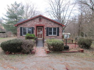 12610 Hiawatha Ave, Louisville, KY 40223-2134