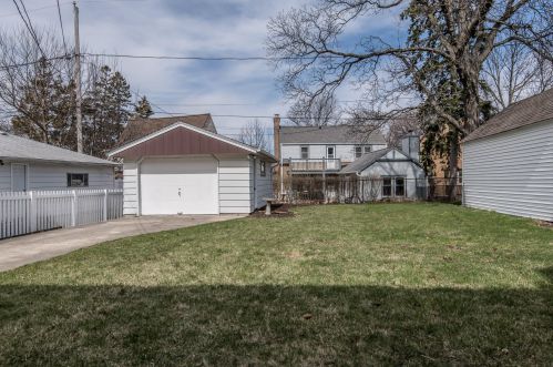 2841 Hartung Ave, Milwaukee WI  53210-1341 exterior