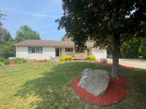 718 Greenvale Ave, Waterford, MN 55057-1538