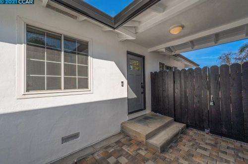 69 Fordham Ct, Concord CA  94523-1523 exterior