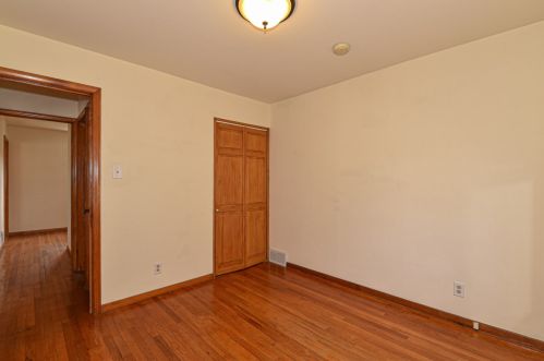 7119 Beloit Rd, Milwaukee WI 53219-1963 exterior