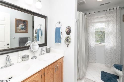 10 Doral Blvd, Washington NJ  07882-1553 exterior