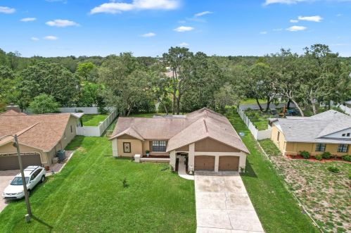 8093 Pagoda Dr, Brooksville, FL 34606-6814