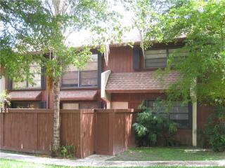 7074 114th Pl, Miami, FL 33173-1899
