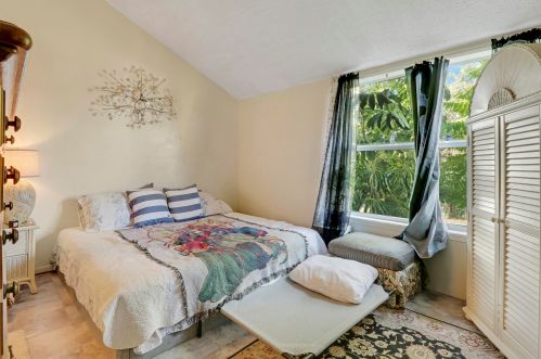 910 Shorewinds, Fort Pierce FL 34949-1537 exterior