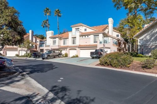 12626 Springbrook Dr, San Diego, CA 92128-5026
