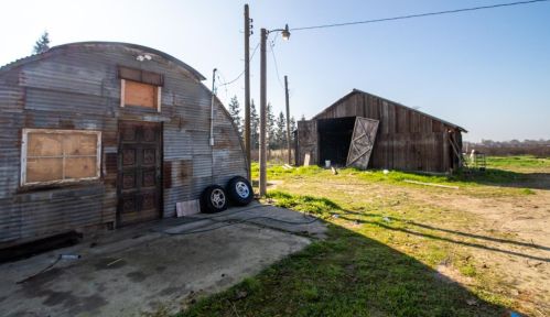 11841 Youngstown Rd, Turlock CA  95380-9635 exterior
