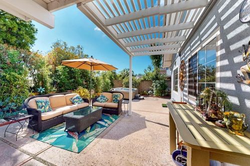 28608 Mount Shasta Dr, Palos Verdes Estates CA  90275-1926 exterior