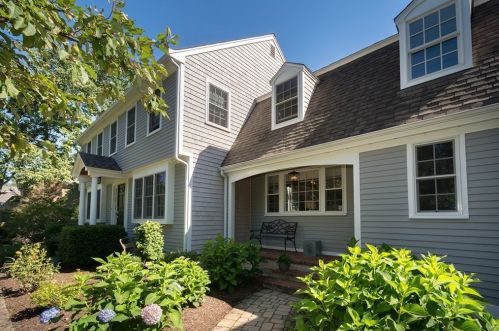 274 King St, Cohasset, MA 02025-1620