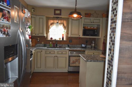 25 Glenview Cir, Siddonsburg, PA 17019-8832