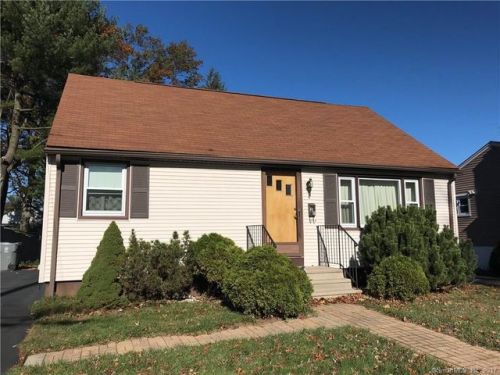 27 North St, Plainville, CT 06062-2813