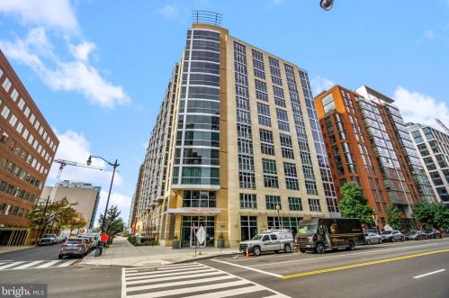 1025 1st St, Washington DC 20001-2283 exterior