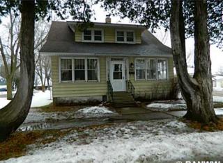 702 Oak St, Bloomer, WI 54724-1158