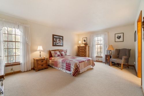 718 Willowcrest Dr, Gibsonia PA  15044-6028 exterior