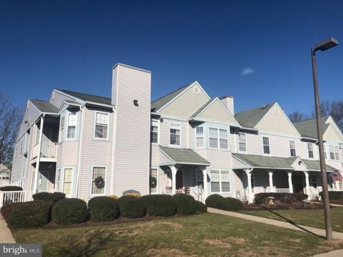 405 Sweetwater Dr, Riverton, NJ 08077-2466