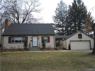 88 Flint St, Bridgeport, CT 06611-3110