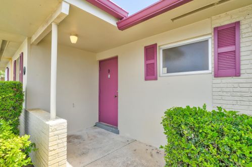 2681 Barkley Dr, West Palm Beach, FL 33415-8613