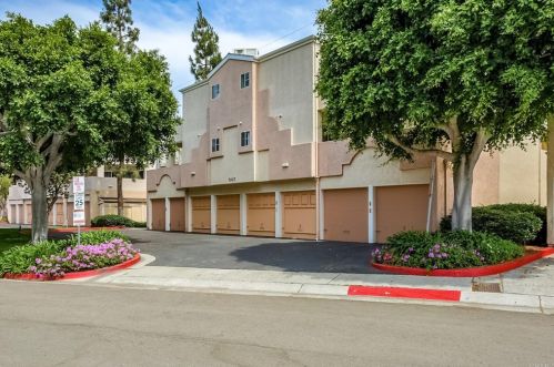 7027 Camino Degrazia, San Diego CA 92111-7811 exterior