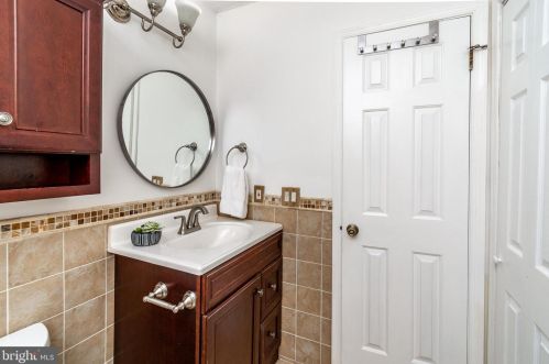 48 Drewes Ct, Lawrence Township NJ  08648-2634 exterior