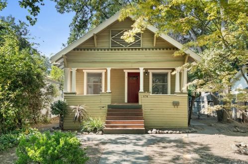 674 6th St, Chico, CA 95928-5637